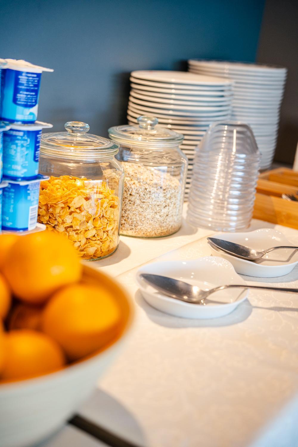 Restaurante Gbc Isape Hotel *