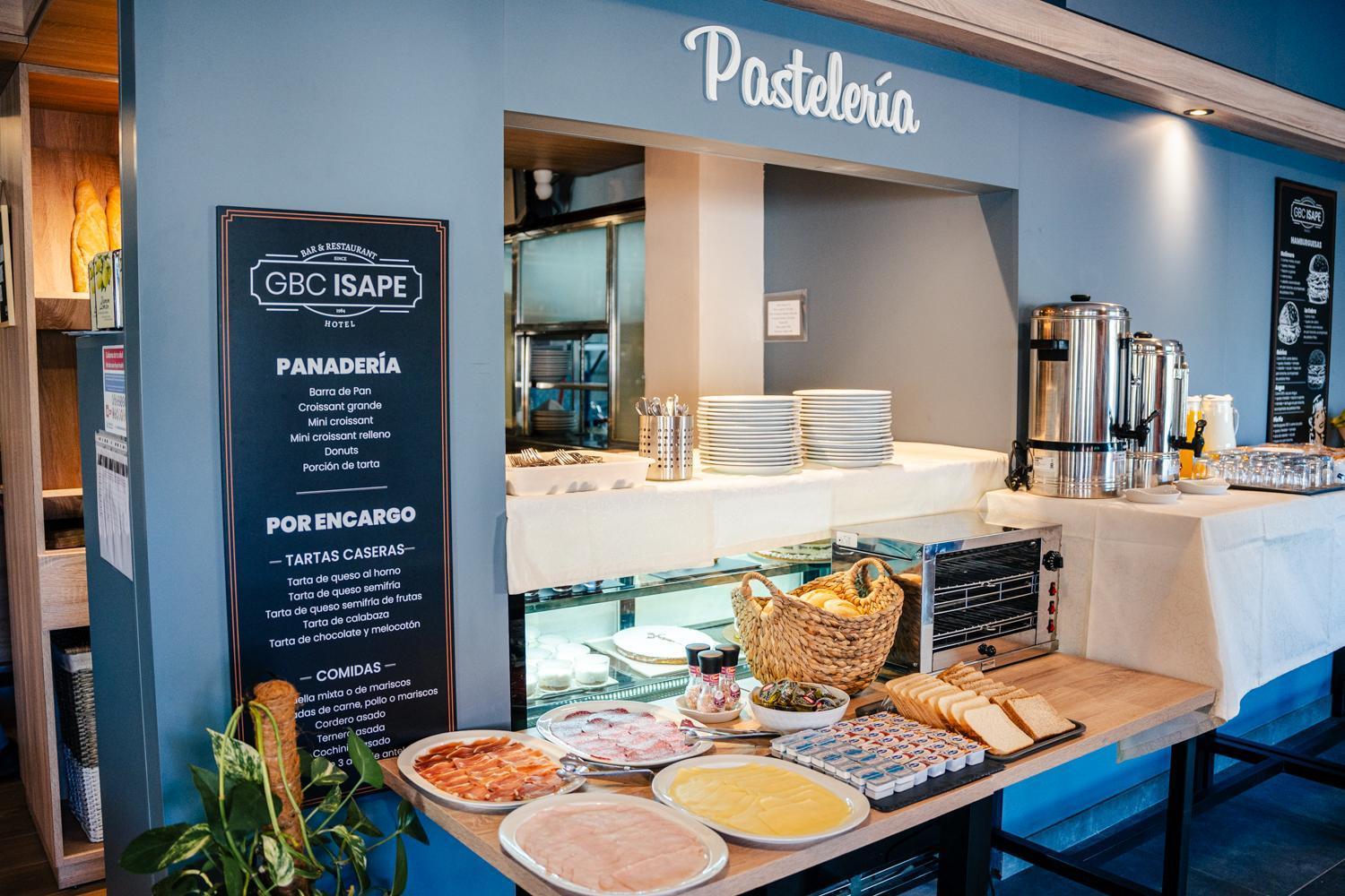 Restaurante Gbc Isape * Arcade
